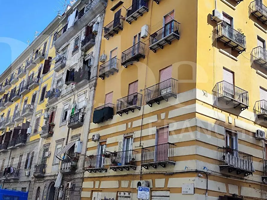 Immagine 1 di Appartamento in vendita  in Via torino a Napoli