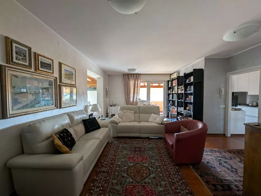 Immagine 1 di Attico in vendita  in Via Cavarzere, via Alessandro Volta a Cavarzere