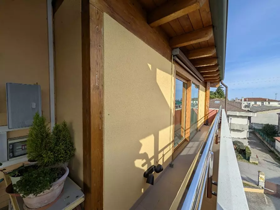 Immagine 22 di Attico in vendita  in Via Cavarzere, via Alessandro Volta a Cavarzere