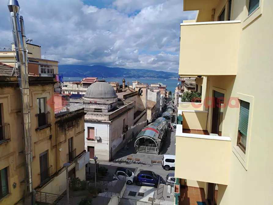 Immagine 10 di Appartamento in affitto  in Via della giudecca, 47 a Reggio Di Calabria