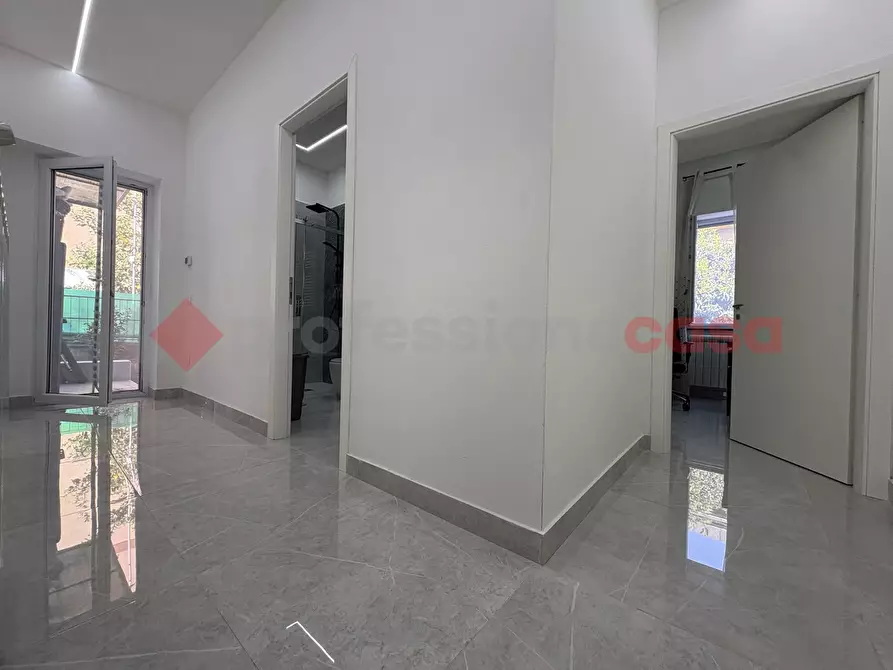 Immagine 37 di Villa in vendita  in Via CASALEGNO, 24 a Terracina