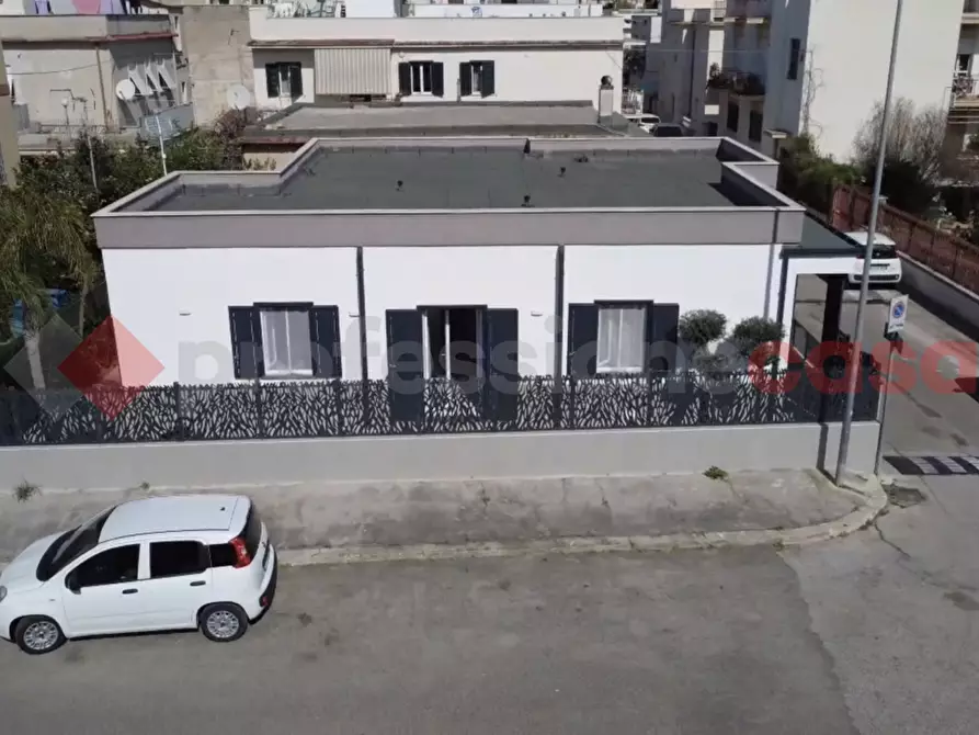 Immagine 7 di Villa in vendita  in Via CASALEGNO, 24 a Terracina