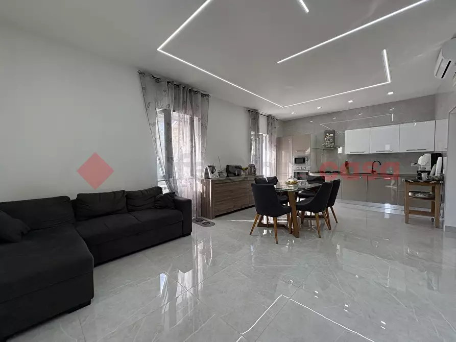 Immagine 22 di Villa in vendita  in Via CASALEGNO, 24 a Terracina