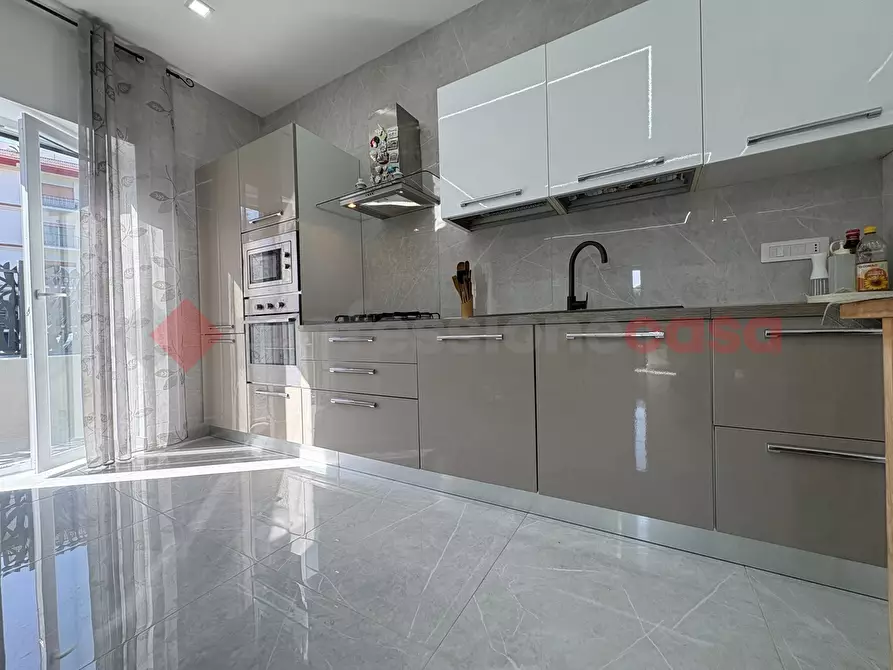 Immagine 17 di Villa in vendita  in Via CASALEGNO, 24 a Terracina