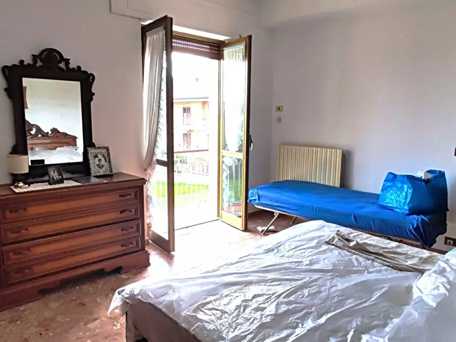 Immagine 14 di Appartamento in vendita  in Via C. BATTISTI, 38 a Girifalco