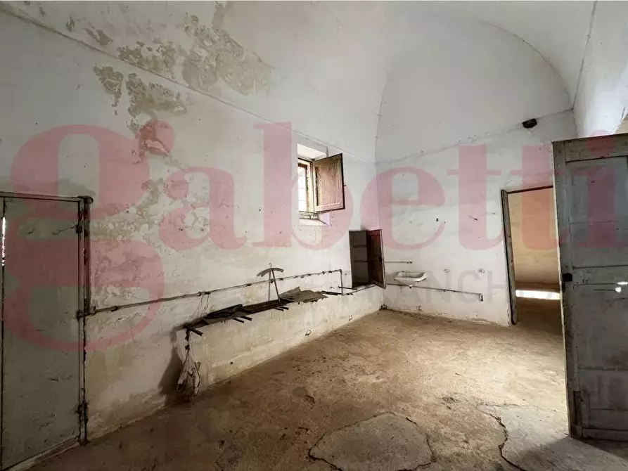 Immagine 21 di Villa in vendita  in Via stazione, snc a Zollino