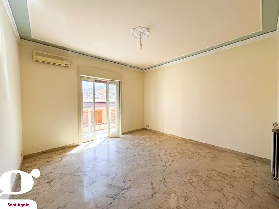 Immagine 3 di Appartamento in vendita  in Via CAIROLI, 6 a Sant'agata Di Militello