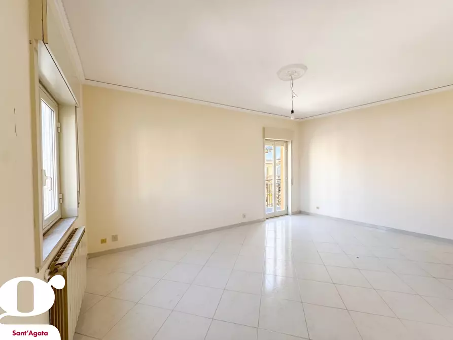 Immagine 2 di Appartamento in vendita  in Via CAIROLI, 6 a Sant'agata Di Militello