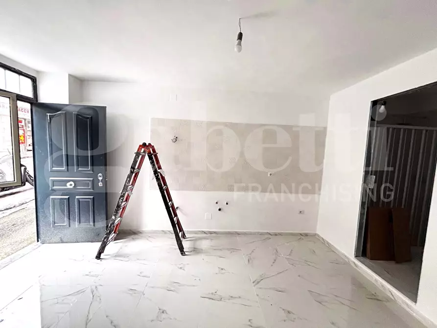 Immagine 3 di Appartamento in affitto  in Via Filippo Maria Briganti a Napoli