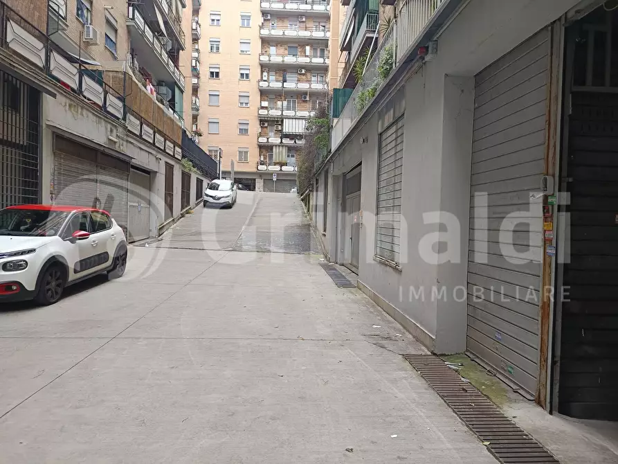 Immagine 19 di Magazzino in vendita  in Via Quinto Novio a Roma