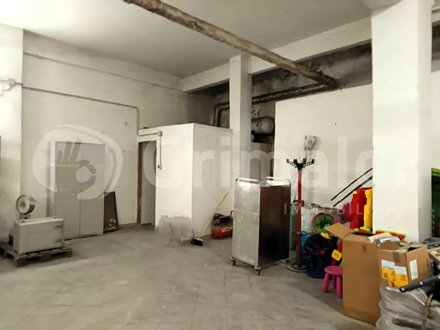 Immagine 10 di Magazzino in vendita  in Via Quinto Novio a Roma