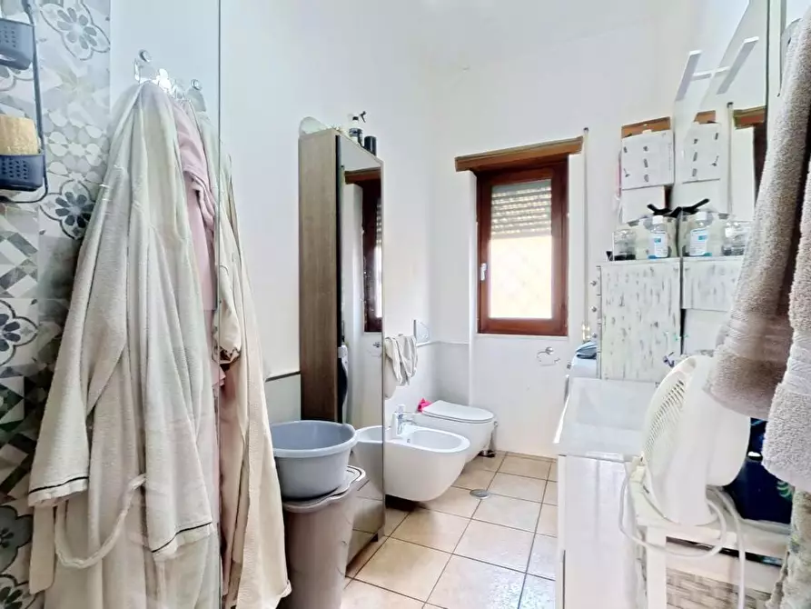 Immagine 11 di Appartamento in vendita  in Via LEONARDO MELLANO, 127 a Roma