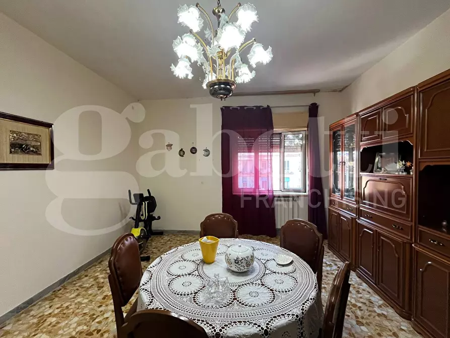 Immagine 2 di Appartamento in vendita  in Piazza di Rauso a Capua