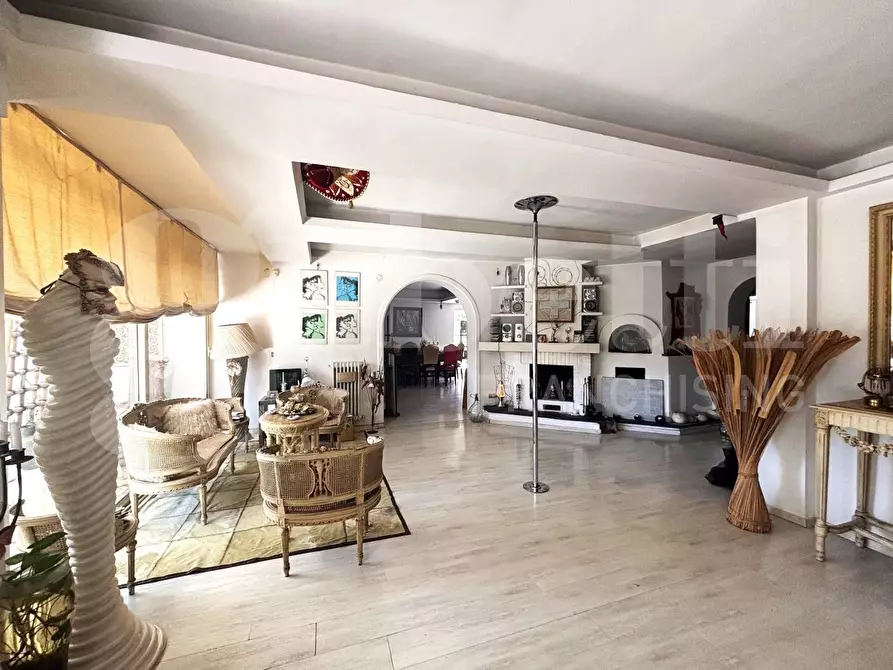Immagine 4 di Appartamento in vendita  in Via vecchia delle vigne a Pozzuoli