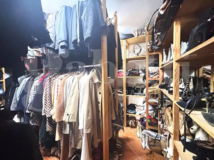 Immagine 12 di Appartamento in vendita  in Via vecchia delle vigne a Pozzuoli