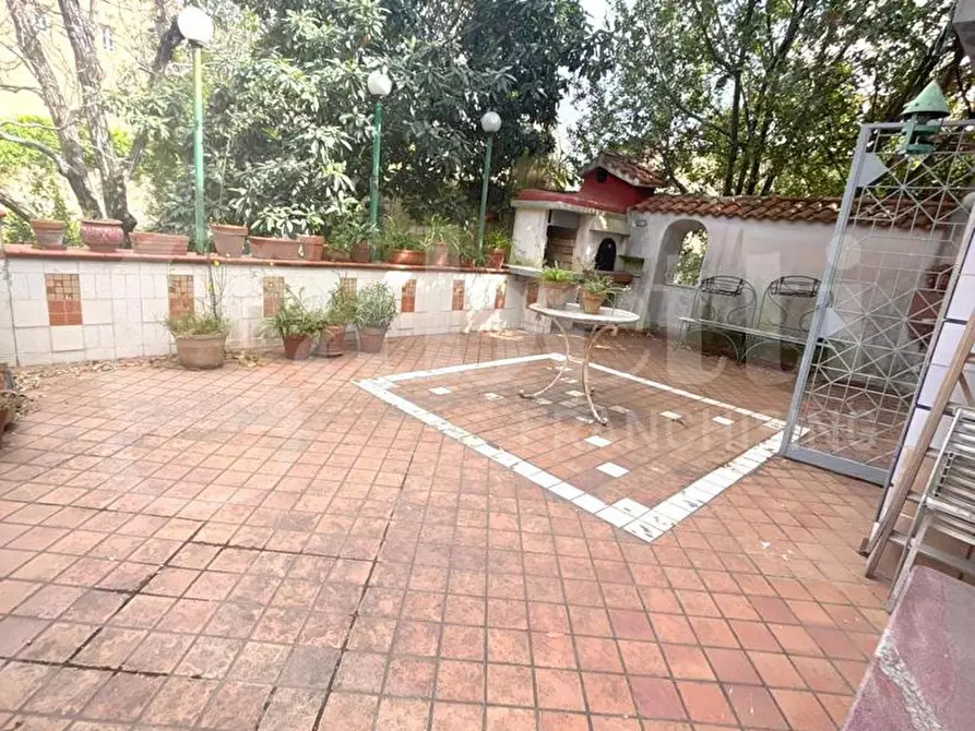 Immagine 1 di Appartamento in vendita  in Via san carlo alle mortelle a Napoli