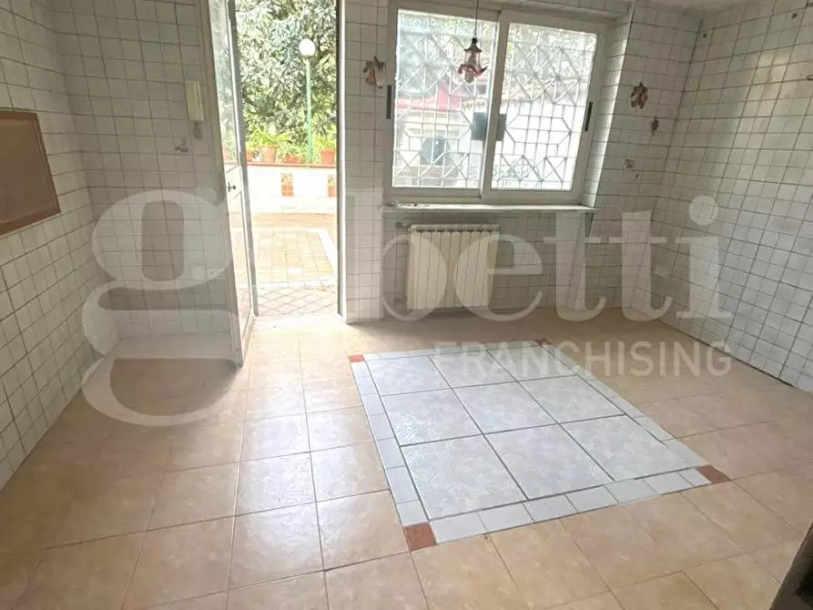 Immagine 12 di Appartamento in vendita  in Via san carlo alle mortelle a Napoli