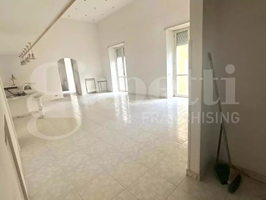 Immagine 11 di Appartamento in vendita  in Via san carlo alle mortelle a Napoli