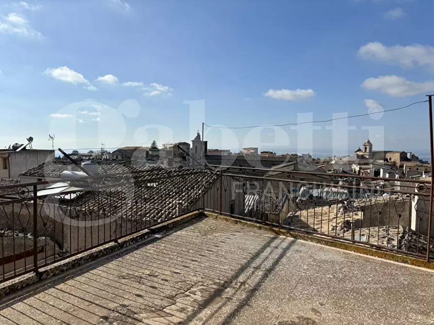 Immagine 4 di Casa indipendente in vendita  in Via Castello, 25 a Chiaramonte Gulfi