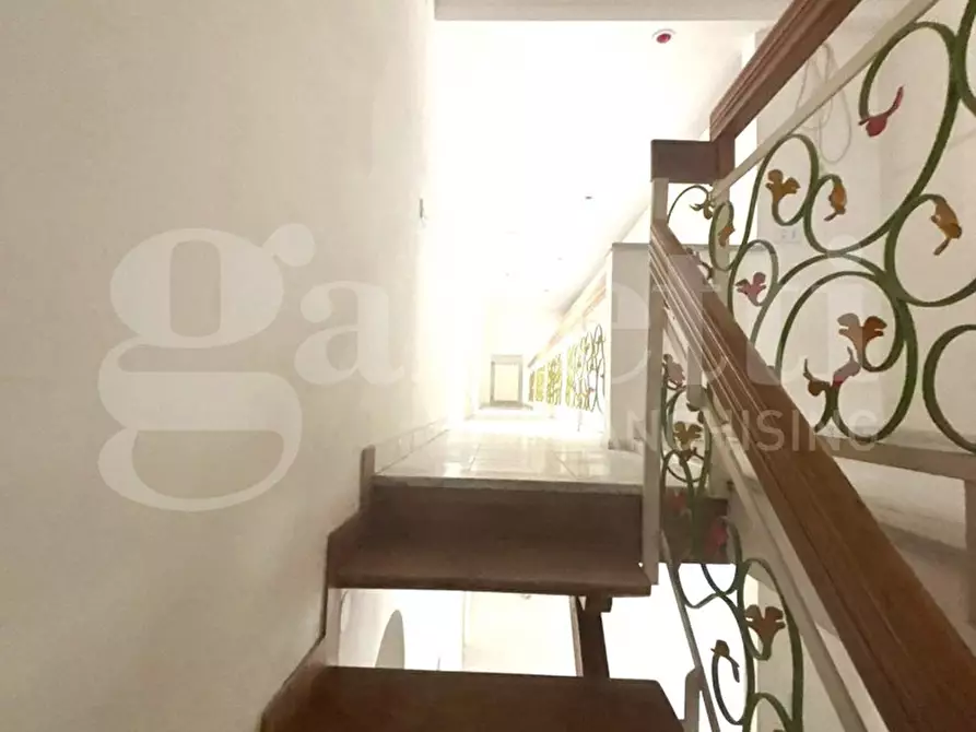 Immagine 11 di Appartamento in vendita  in Via San Carlo Alle Mortelle a Napoli