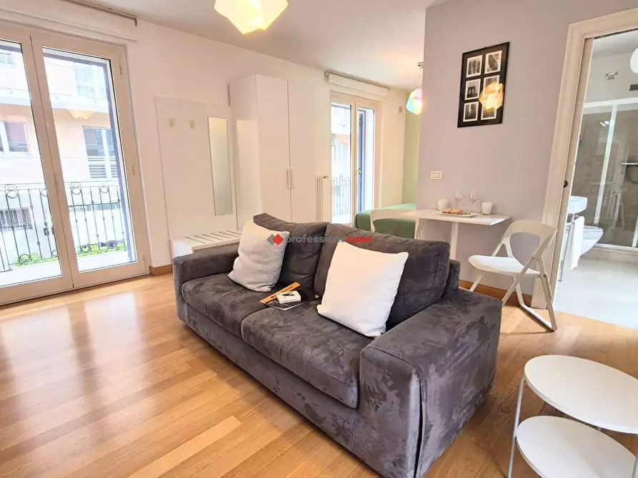 Immagine 4 di Appartamento in vendita  in Via Antonio Lo RÃ© Agronomo, 10 a Foggia