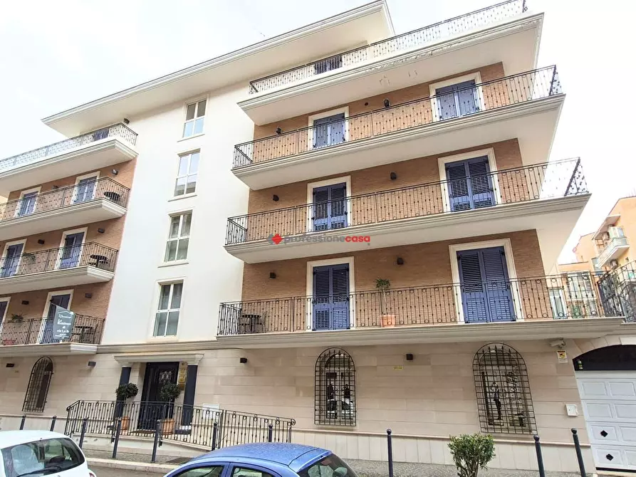 Immagine 1 di Appartamento in vendita  in Via Antonio Lo RÃ© Agronomo, 10 a Foggia