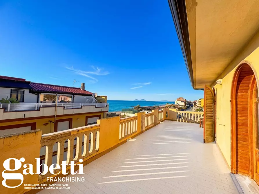 Immagine 1 di Appartamento in vendita  in Via TRAZZERA MARINA, 683 a Capo D'orlando