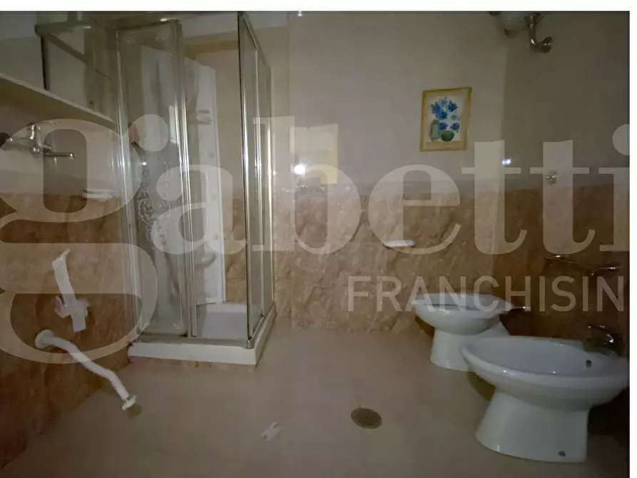 Immagine 16 di Appartamento in vendita  in Via G. Gariani a Catanzaro