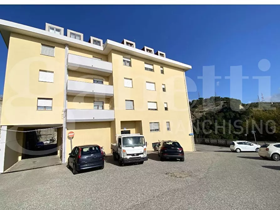 Immagine 21 di Appartamento in vendita  in Via G. Gariani a Catanzaro