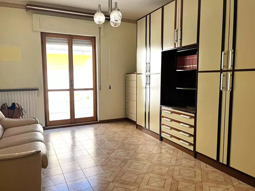 Immagine 11 di Appartamento in vendita  in Via GIOTTO, 13-17 a San Severo