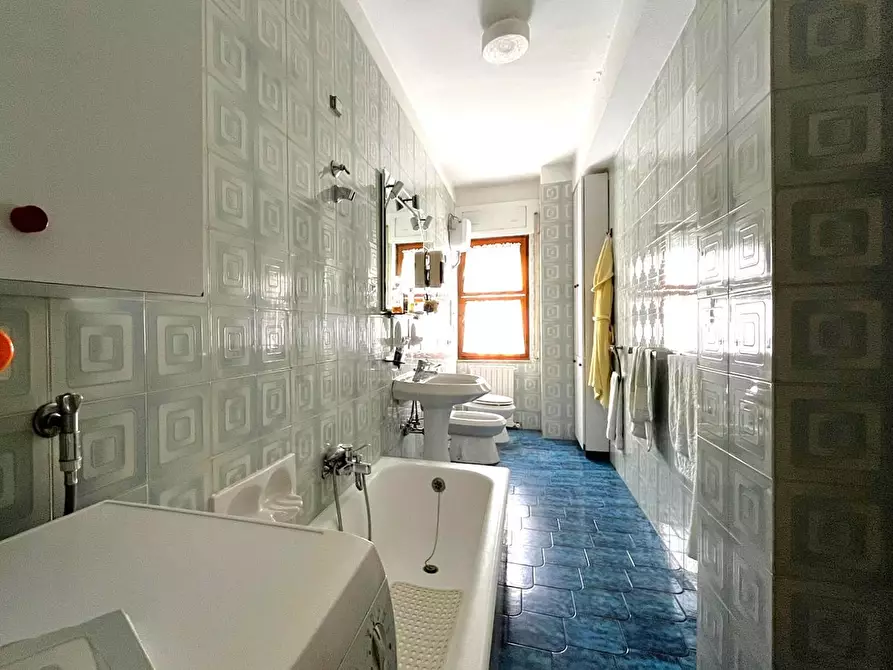 Immagine 14 di Appartamento in vendita  in Via GIOTTO, 13-17 a San Severo