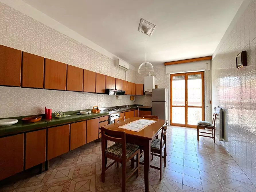 Immagine 3 di Appartamento in vendita  in Via GIOTTO, 13-17 a San Severo