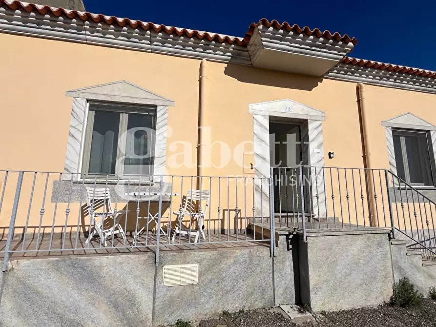 Immagine 4 di Appartamento in vendita  in Via San Lorenzo - Via Leopardi, 13 a Budoni