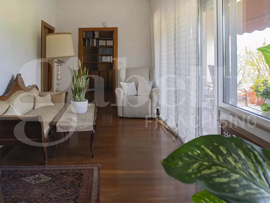 Immagine 3 di Appartamento in vendita  in Viale Garibaldi, . a Venezia