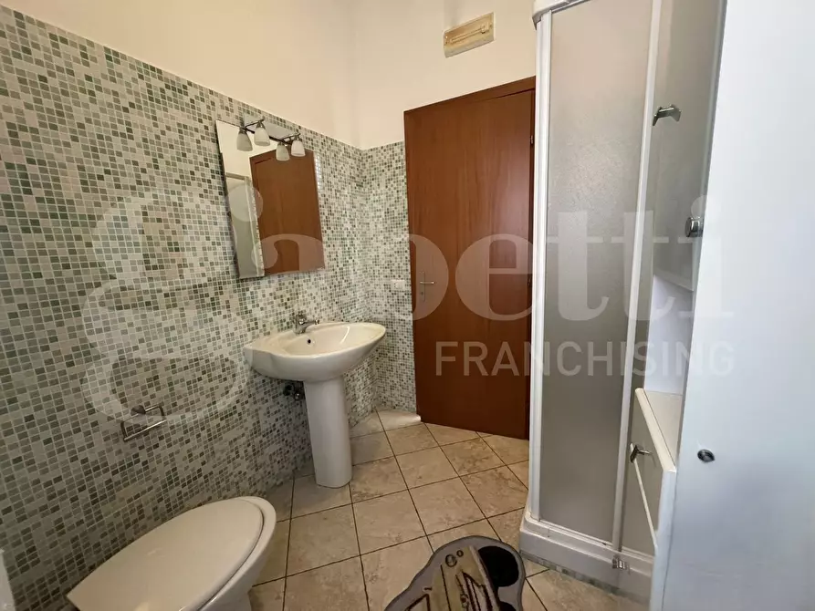 Immagine 13 di Appartamento in vendita  in Via Donato Bramante, 24 a Latina