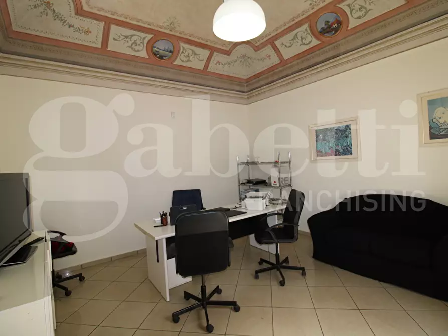 Immagine 4 di Ufficio in vendita  in Via Firenze, 68 a Aci Castello
