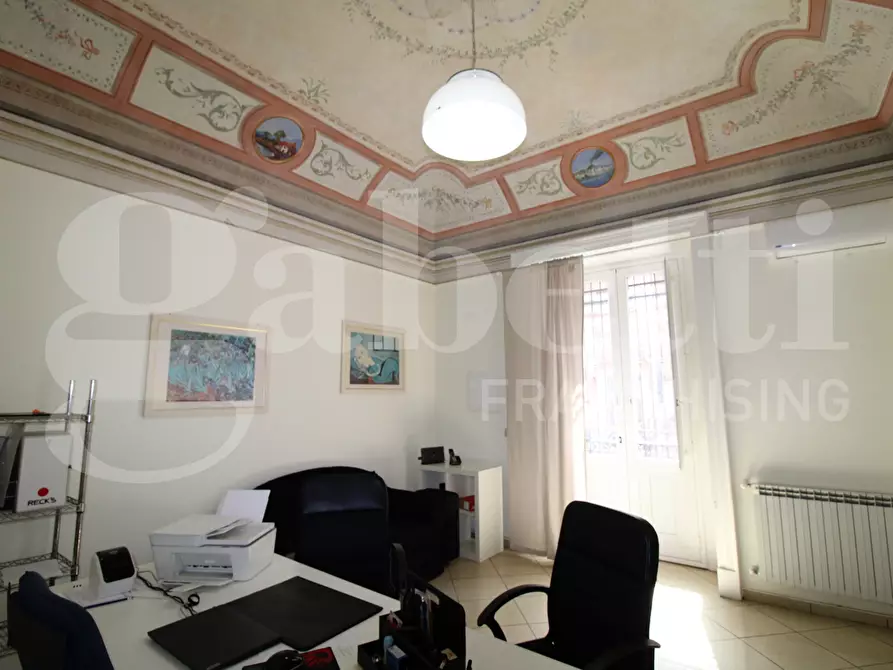 Immagine 8 di Ufficio in vendita  in Via Firenze, 68 a Aci Castello