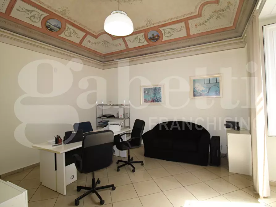 Immagine 6 di Ufficio in vendita  in Via Firenze, 68 a Aci Castello