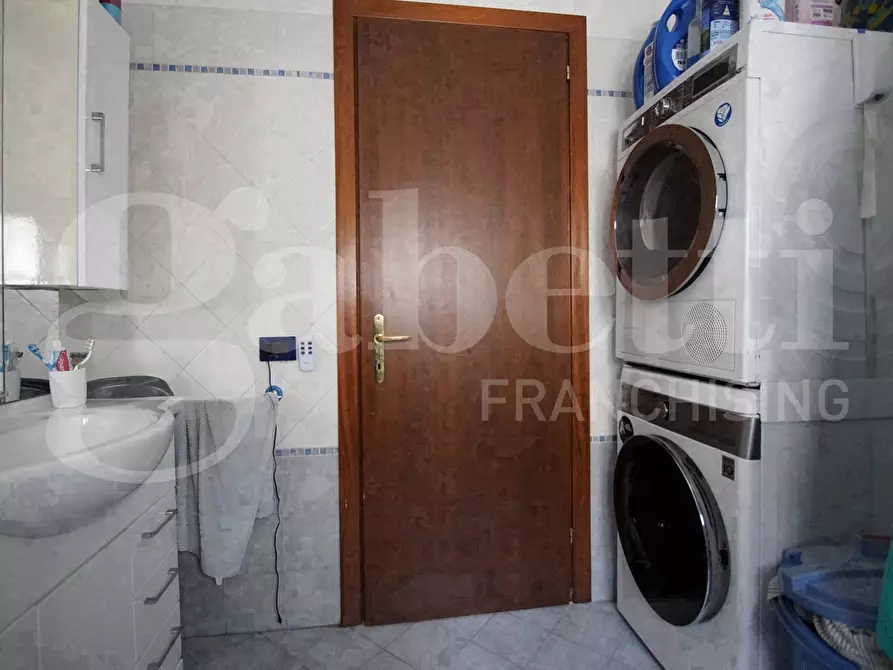 Immagine 17 di Casa bifamiliare in vendita  in Via Tevere, . a Venezia