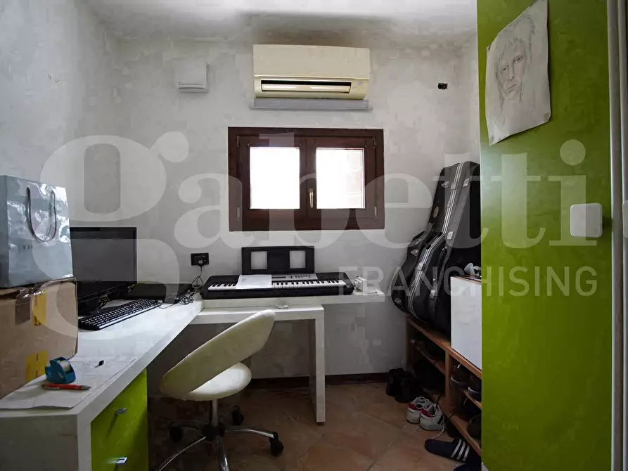 Immagine 18 di Casa bifamiliare in vendita  in Via Tevere, . a Venezia