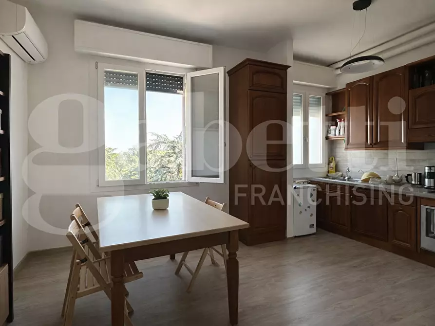 Immagine 3 di Appartamento in vendita  in Via Filippo Beroaldo a Bologna