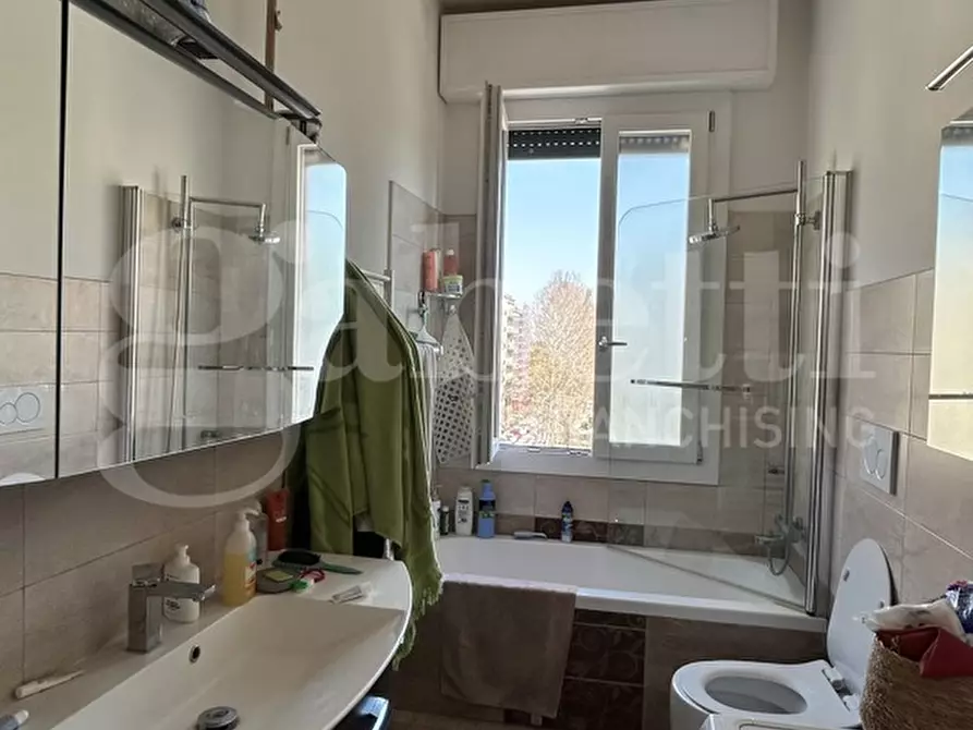 Immagine 13 di Appartamento in vendita  in Via Filippo Beroaldo a Bologna