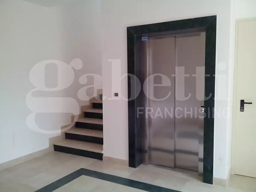 Immagine 11 di Appartamento in vendita  in Via C. Colombo, 85 a Martinsicuro
