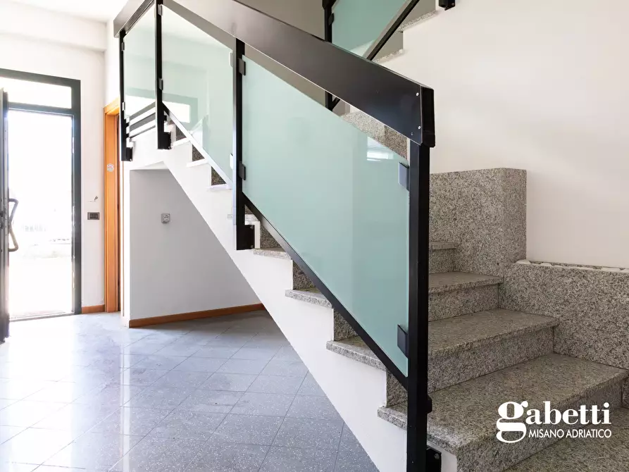 Immagine 6 di Capannone industriale in vendita  in Via Pennabilli, 6 a Riccione