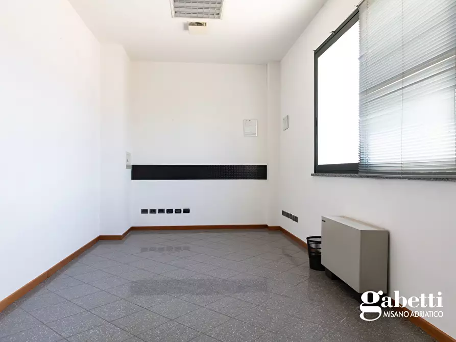 Immagine 41 di Capannone industriale in vendita  in Via Pennabilli, 6 a Riccione