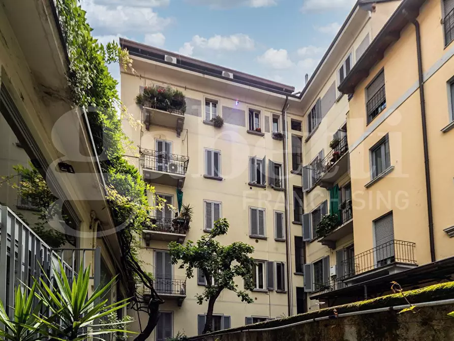 Immagine 40 di Appartamento in vendita  in Via PAGANINI, 9 a Milano