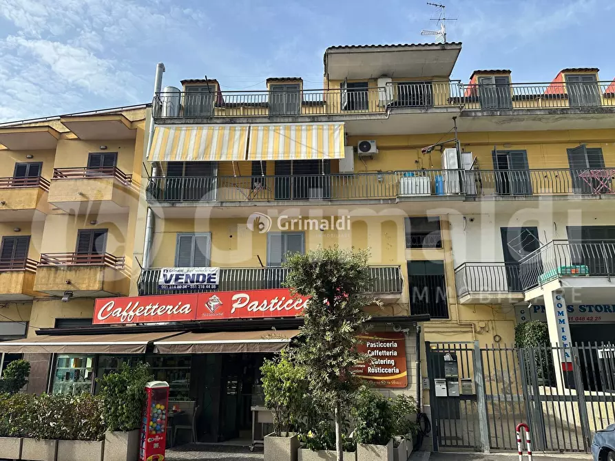 Immagine 11 di Appartamento in vendita  in Via Nazionale delle Puglie, 29 a Casalnuovo Di Napoli