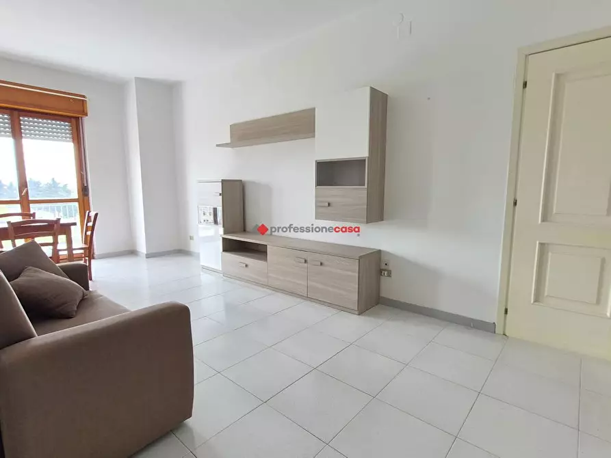 Immagine 3 di Appartamento in affitto  in Via Raffaele Nannarone, 11 a Foggia