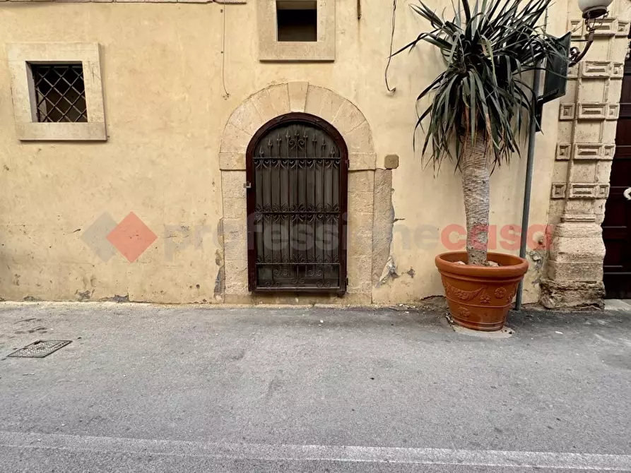 Immagine 12 di Appartamento in vendita  in Via castello maniace, 56 a Siracusa