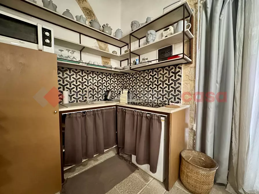 Immagine 5 di Appartamento in vendita  in Via castello maniace, 56 a Siracusa
